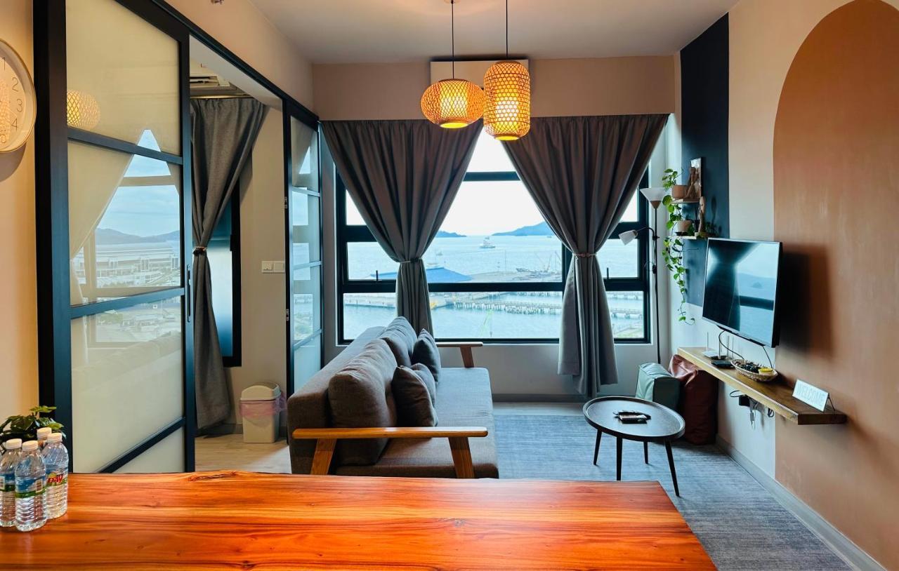 Jesselton Quay - Suite 1 By Staycation Suites Kk Kota Kinabalu Dış mekan fotoğraf