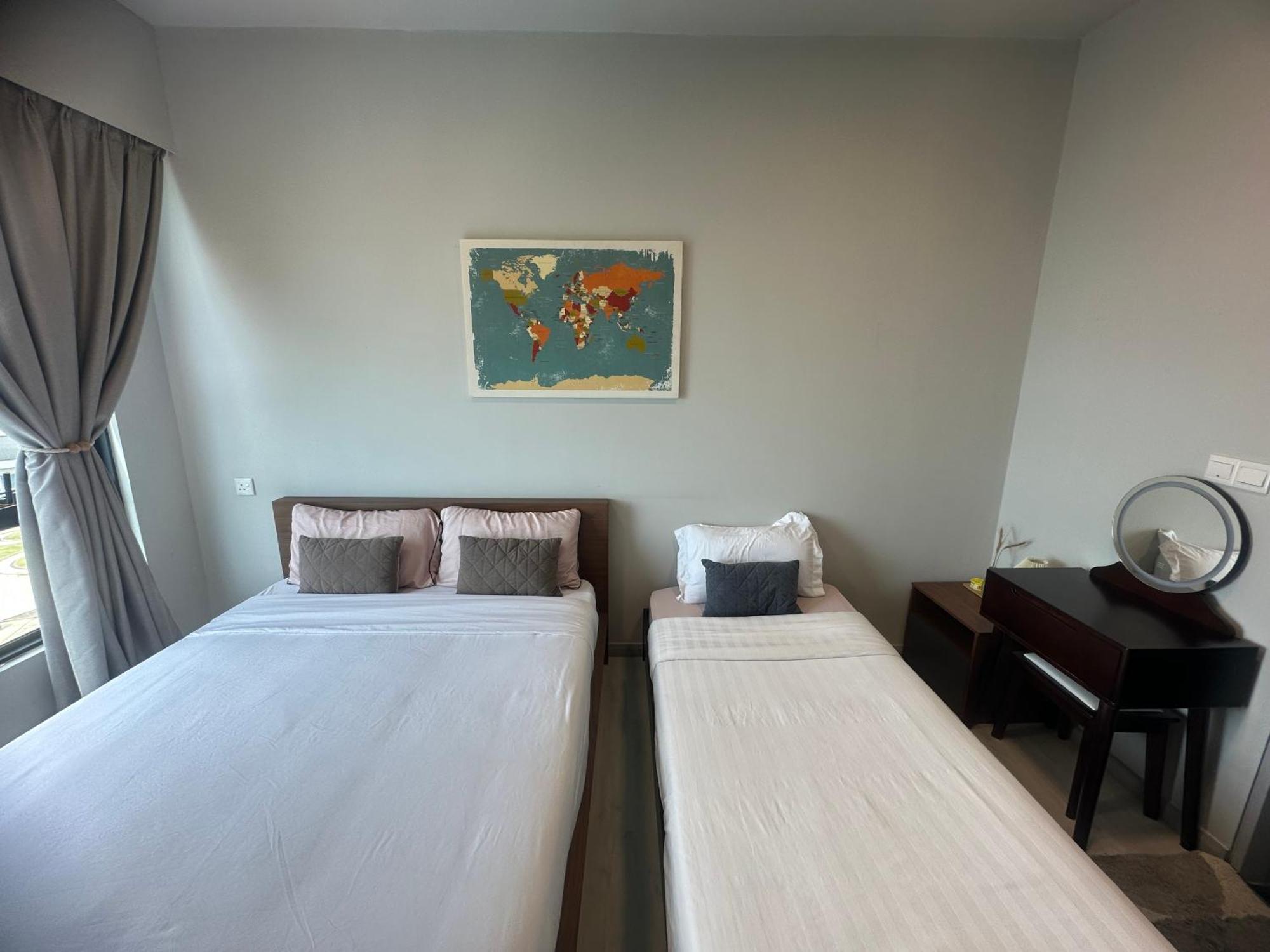 Jesselton Quay - Suite 1 By Staycation Suites Kk Kota Kinabalu Dış mekan fotoğraf